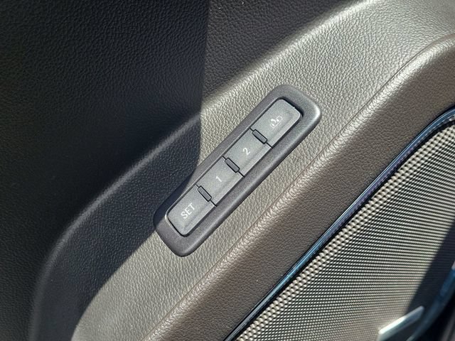 Used 2017 GMC Yukon XL SLT RWD image 19