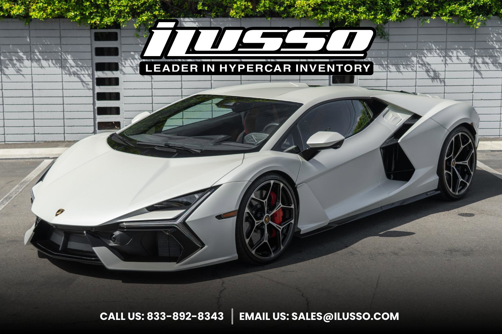 Used 2024 Lamborghini Revuelto image 1
