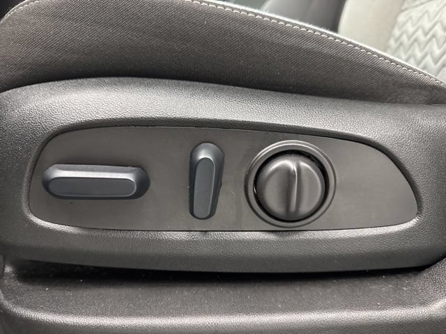 Used 2024 Chevrolet Equinox LS w/ LS Convenience Package FWD image 10