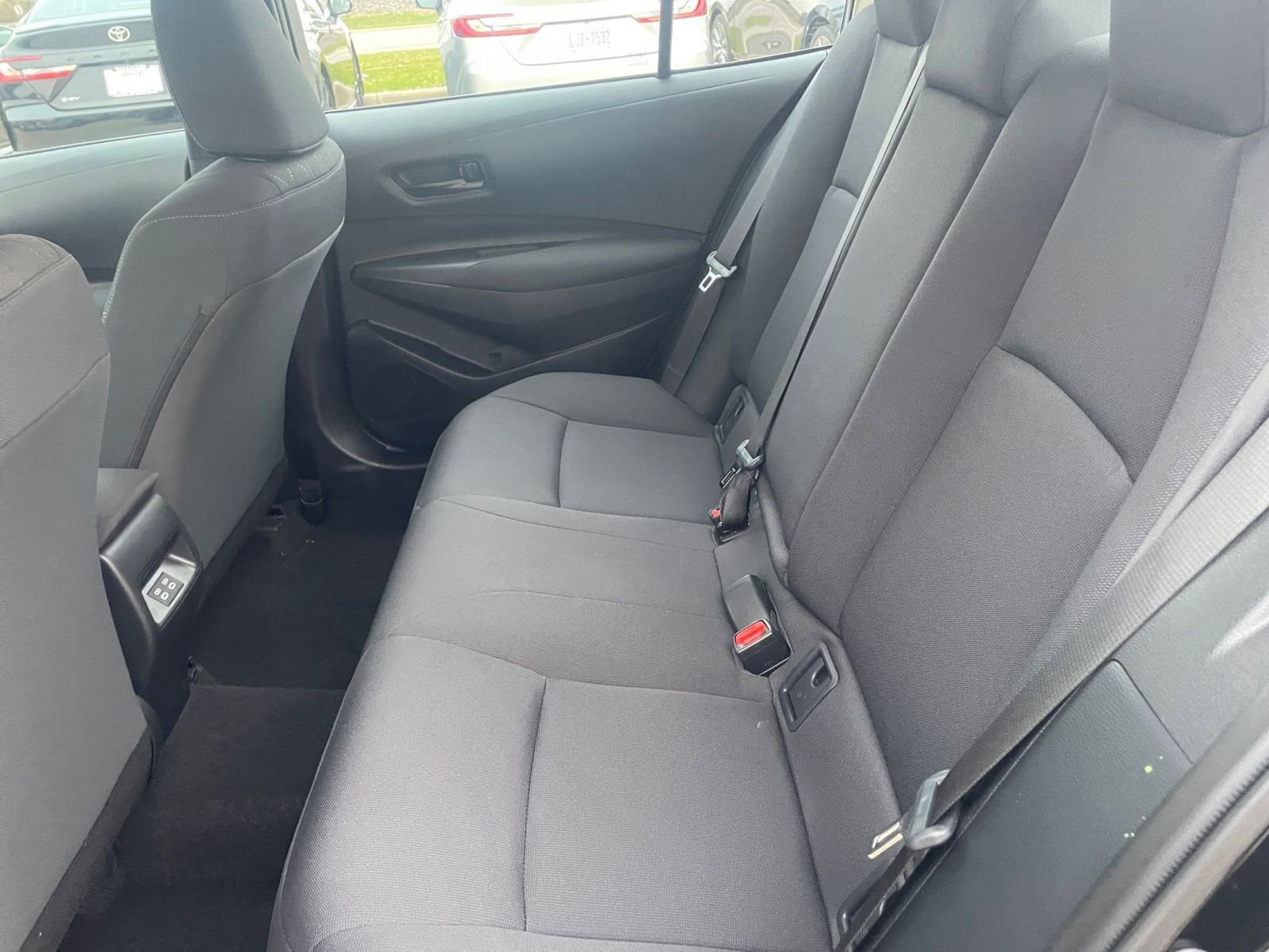 Used 2025 Toyota Corolla LE image 25