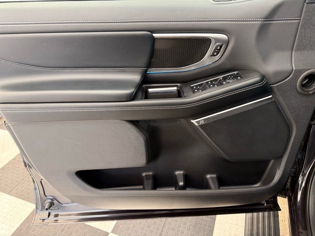 New 2025 Ford Expedition Max Platinum w/ Stealth Performance Package image 16