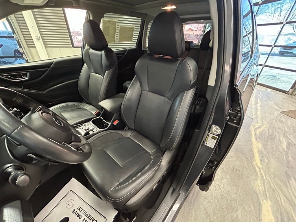 Used 2021 Subaru Forester Limited image 8