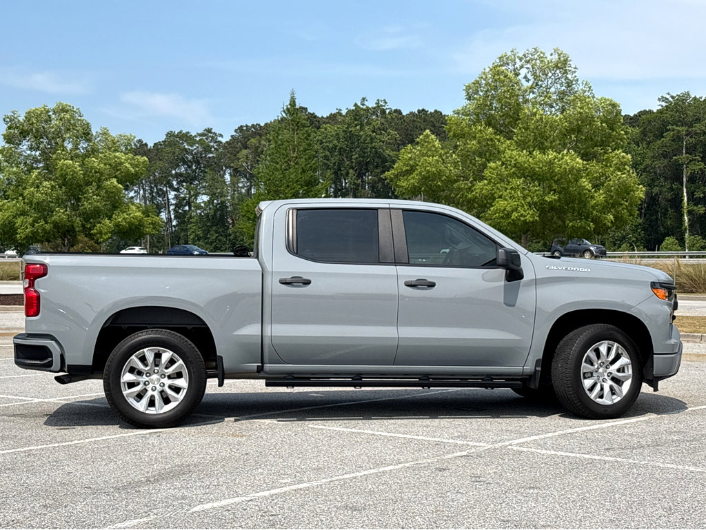 Used 2024 Chevrolet Silverado 1500 Custom RWD image 24
