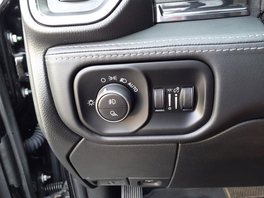 Used 2022 RAM 3500 Limited w/ Night Edition image 20