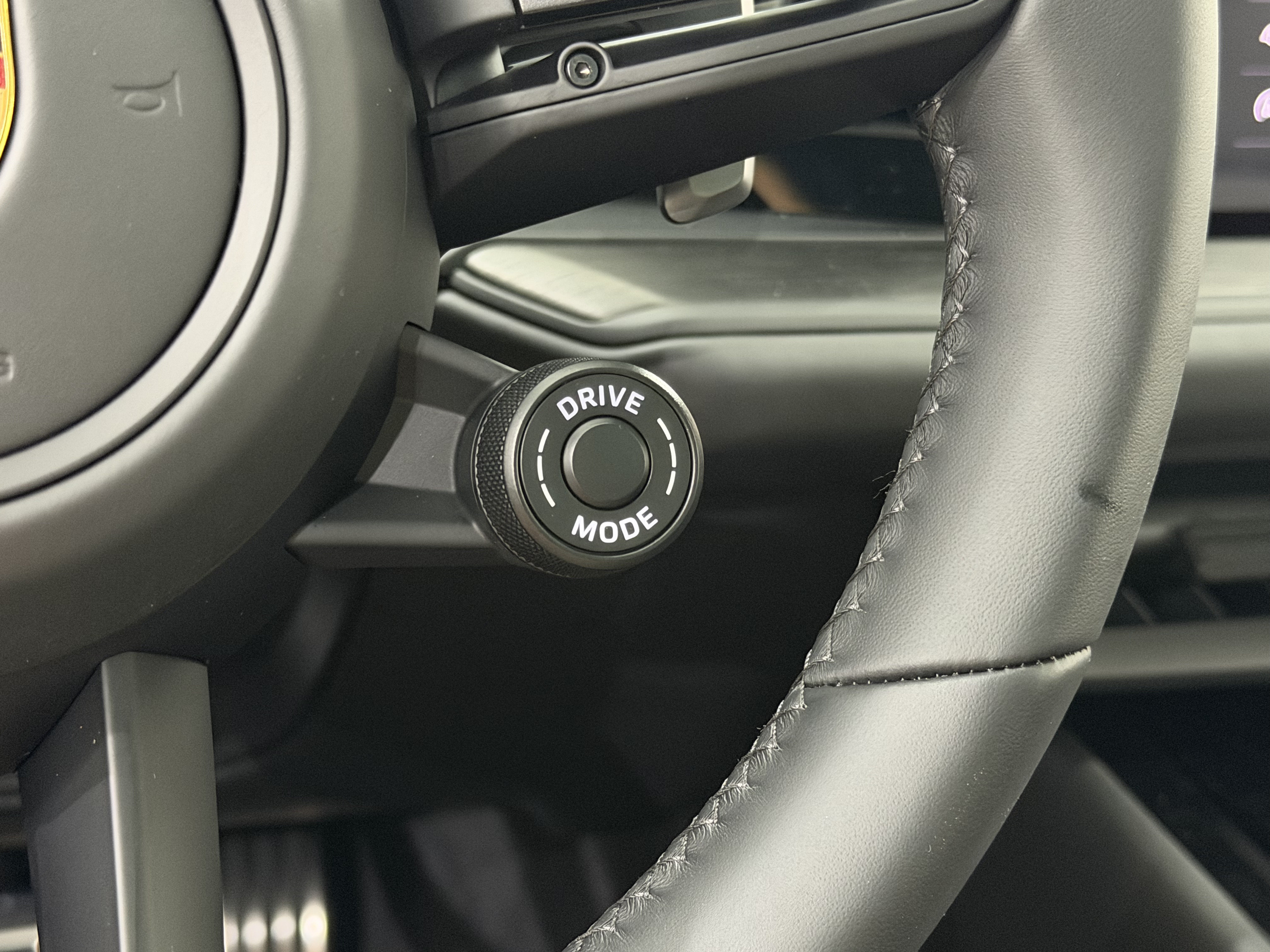 New 2026 Porsche Cayenne GTS AWD/4WD image 49