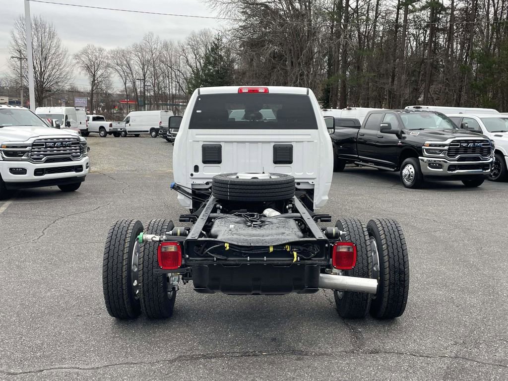New 2026 RAM 5500 Tradesman w/ Chrome Appearance Group image 7