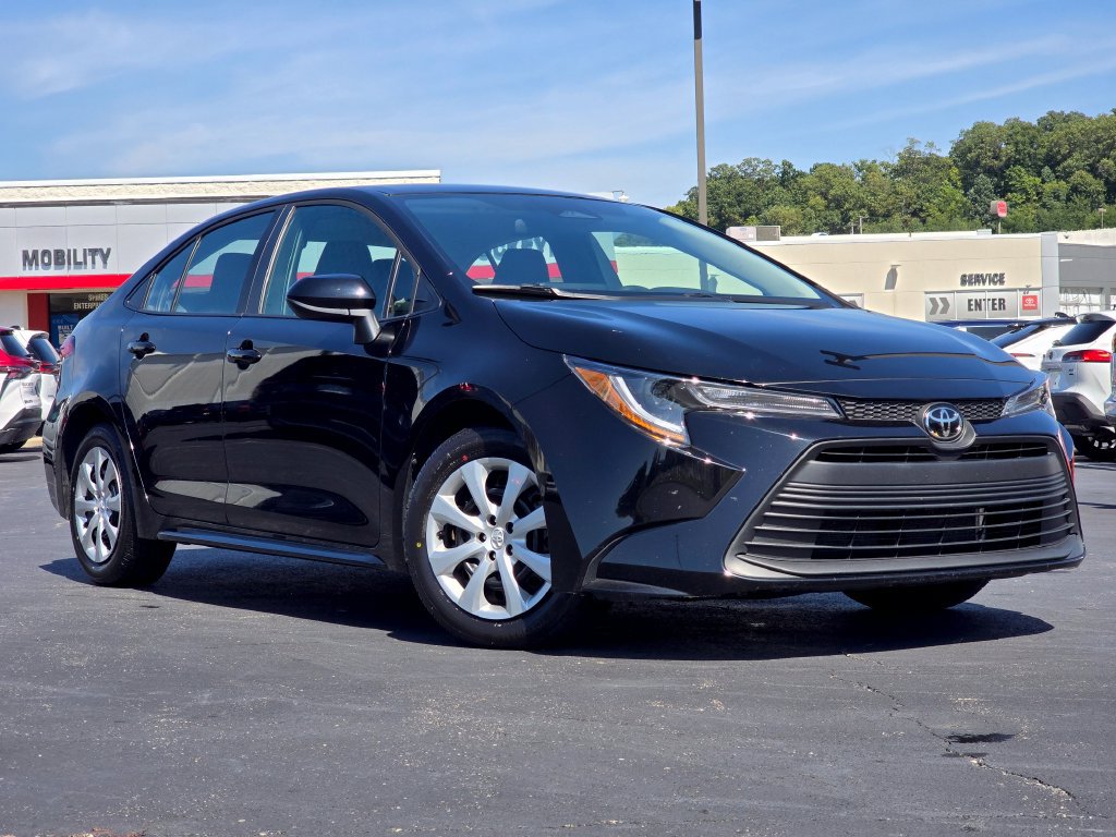 Used 2025 Toyota Corolla LE FWD 360° Tour