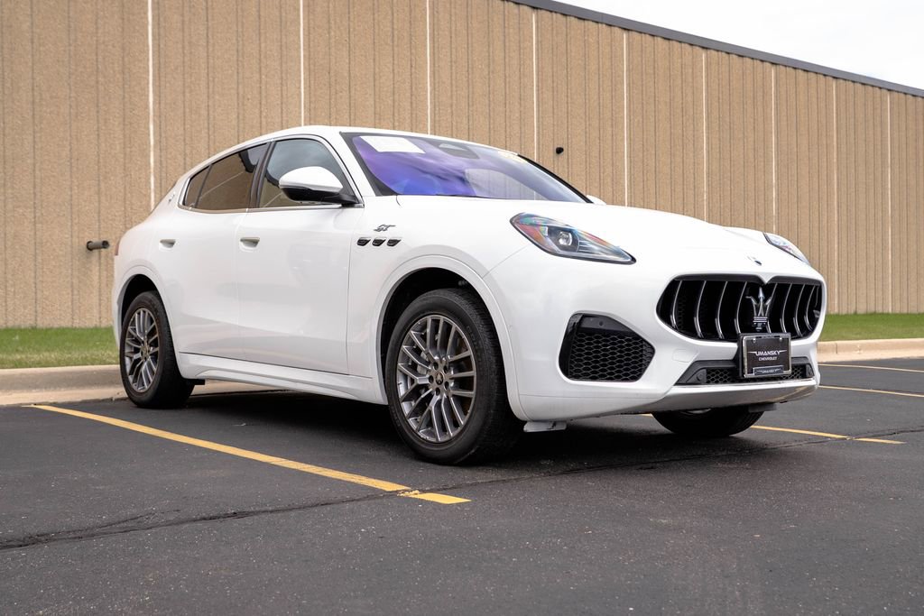 Used 2024 Maserati Grecale GT AWD/4WD image 2