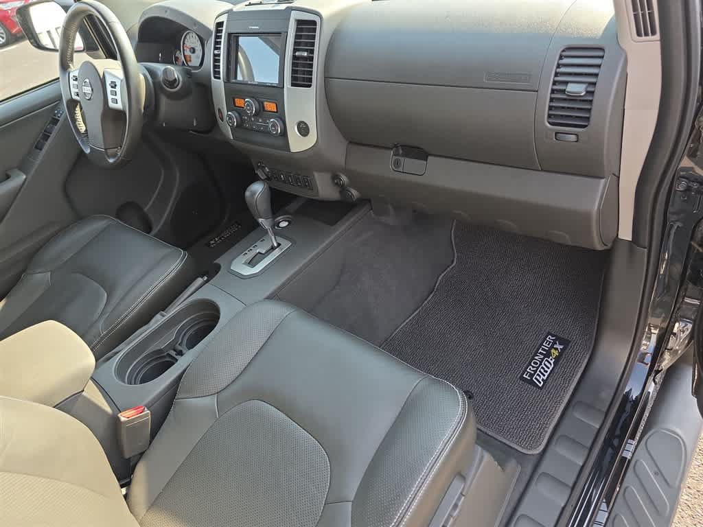Used 2020 Nissan Frontier PRO-4X w/ Pro-4x Utility Package AWD/4WD image 11