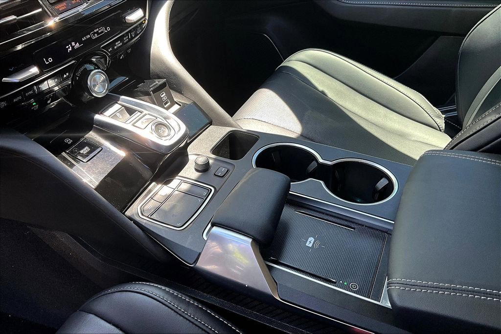 Used 2024 Acura MDX FWD w/ Technology Package image 18