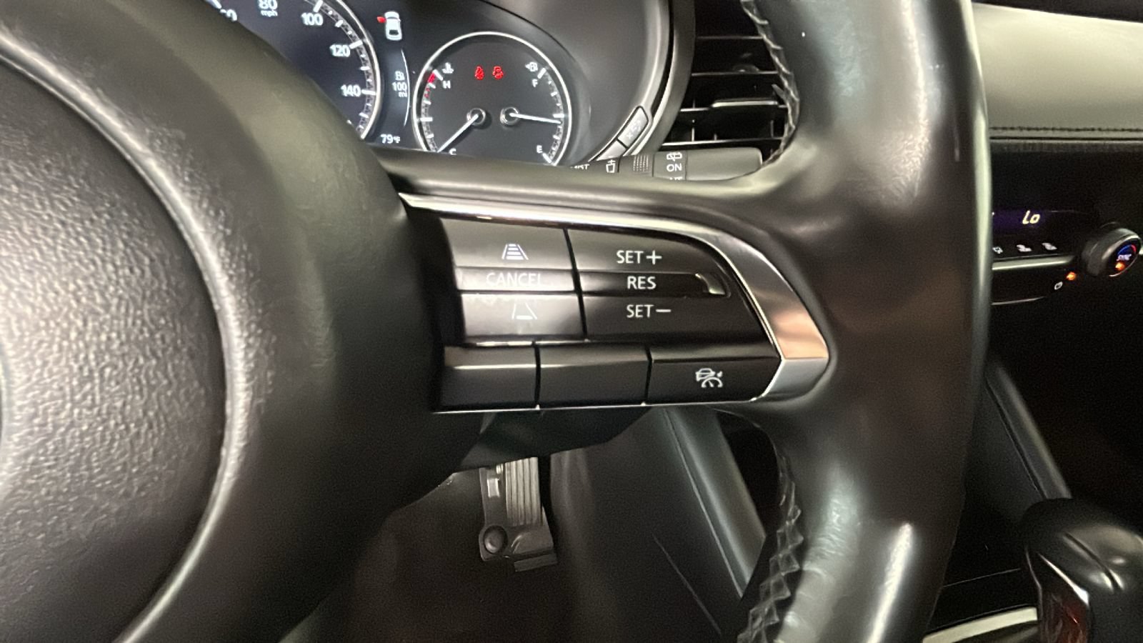 Used 2025 MAZDA MAZDA3 s Sport FWD image 19