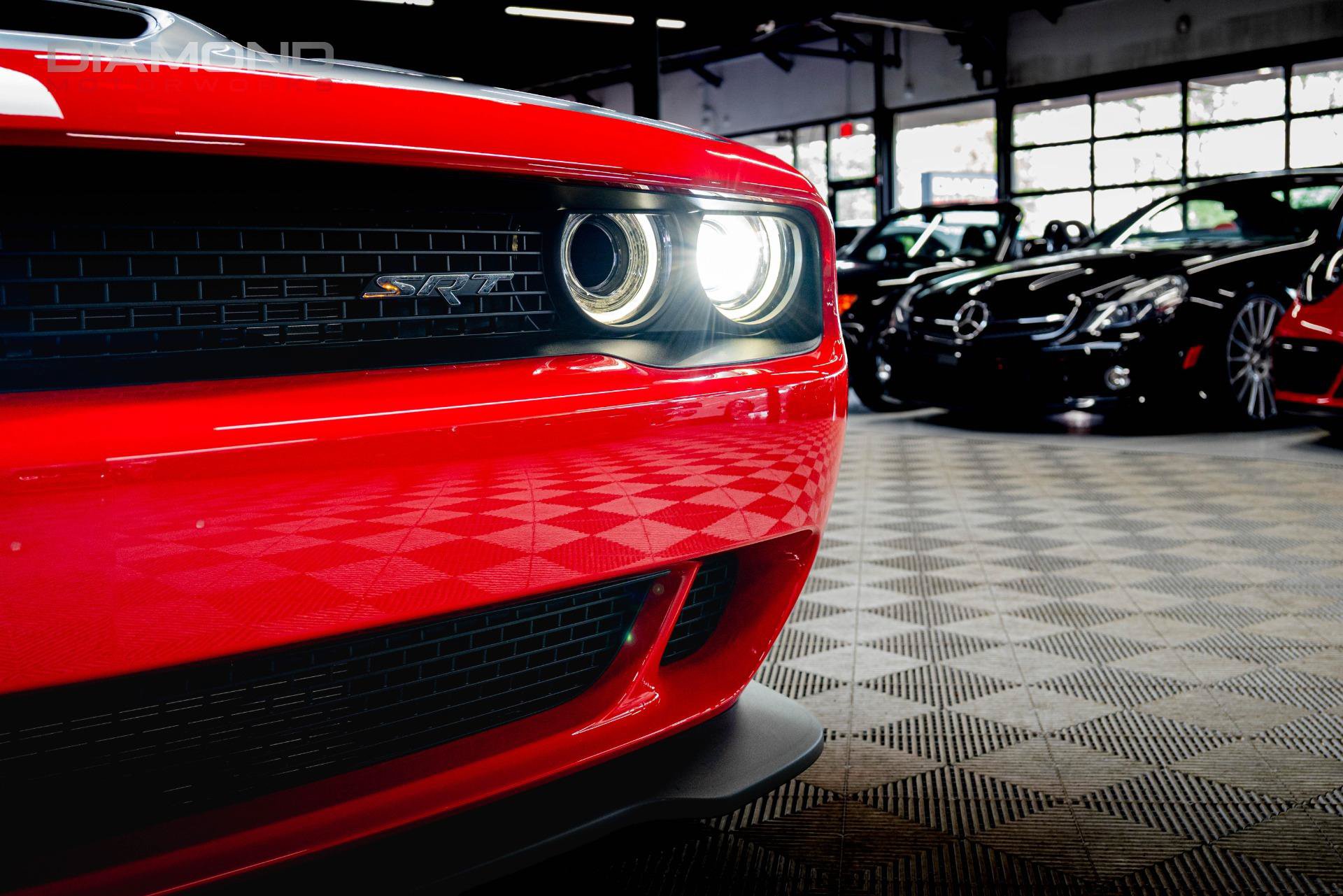 Used 2015 Dodge Challenger SRT Hellcat RWD image 48