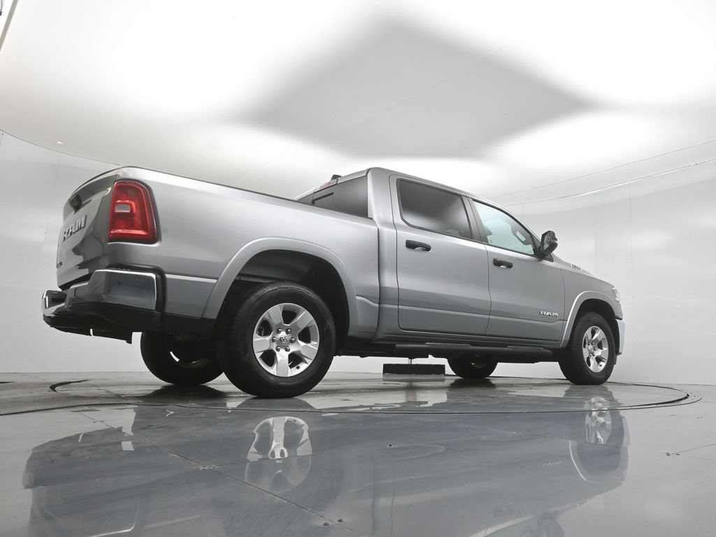 Used 2025 RAM 1500 Big Horn RWD image 46