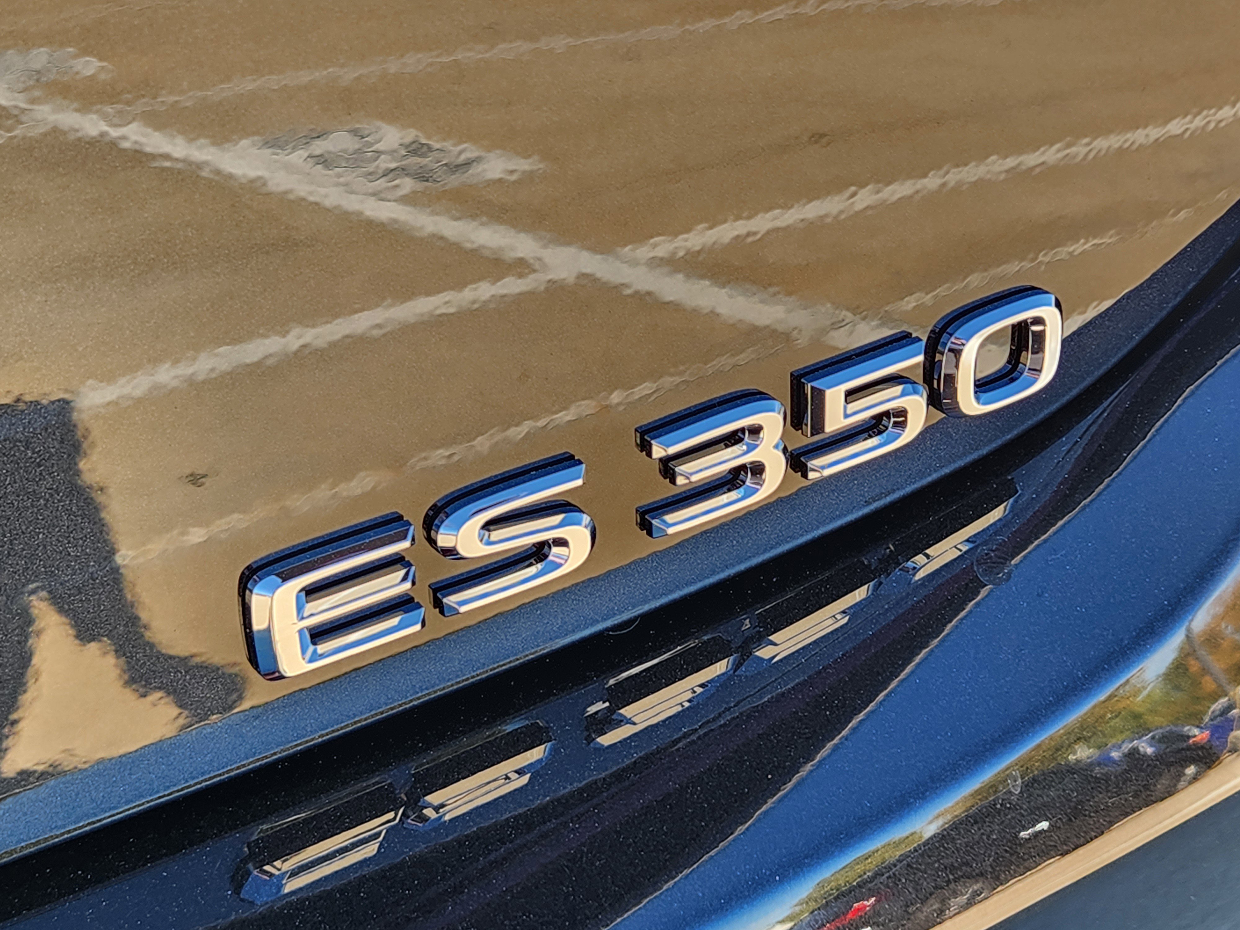 New 2025 Lexus ES 350 w/ Premium Package image 8