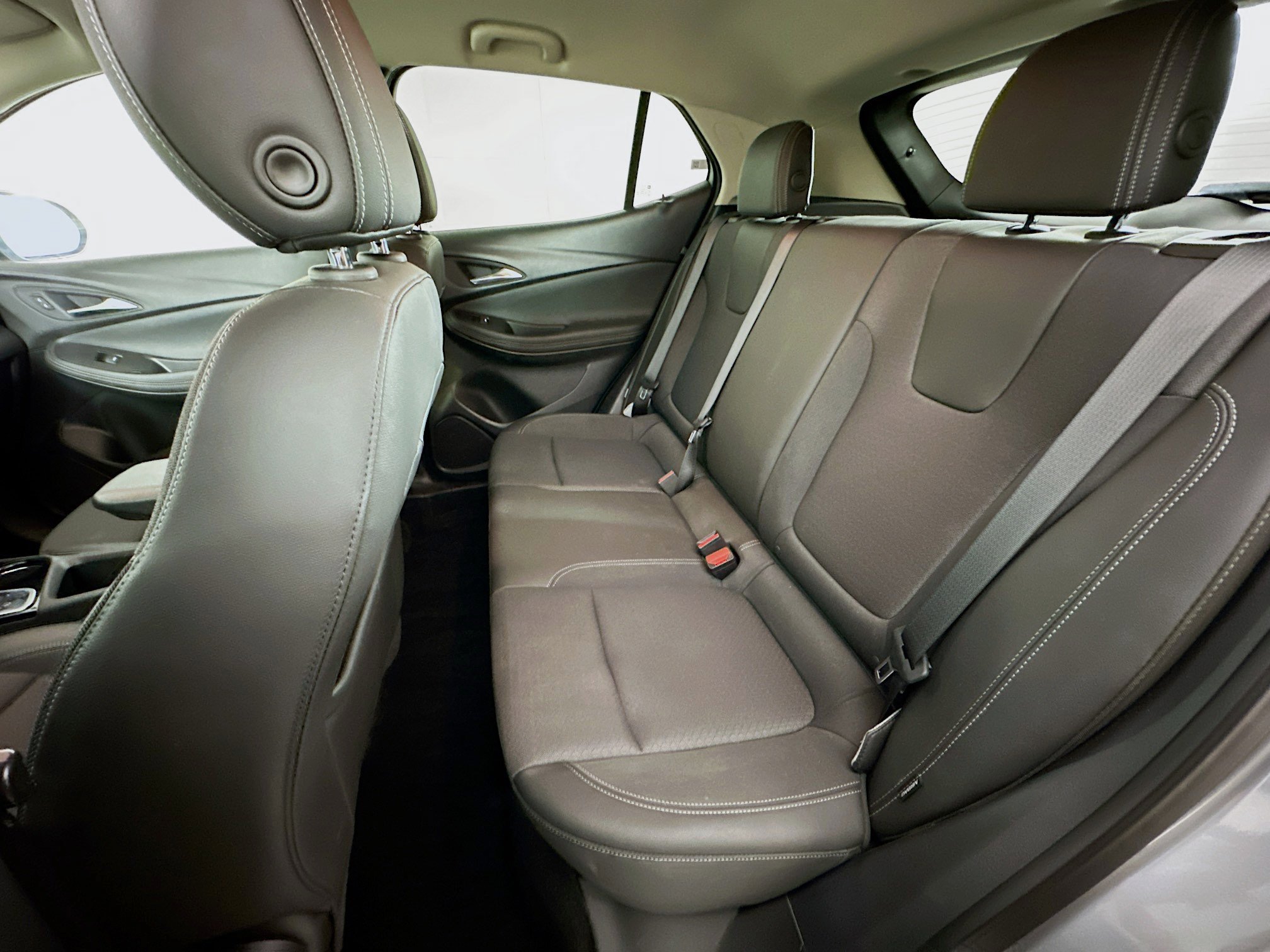 Used 2025 Buick Encore GX Preferred FWD image 26