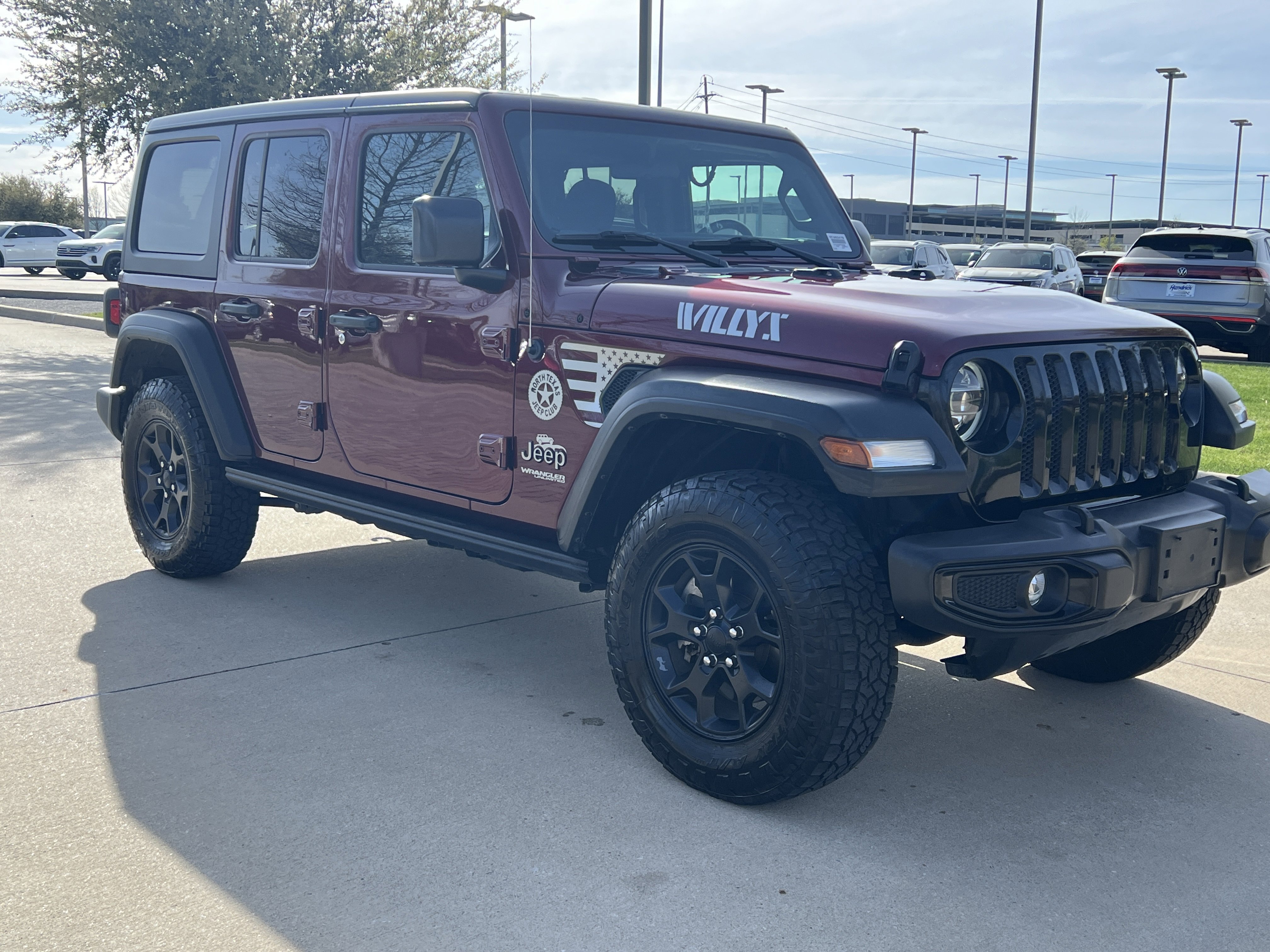 Used 2021 Jeep Wrangler Unlimited Willys image 2