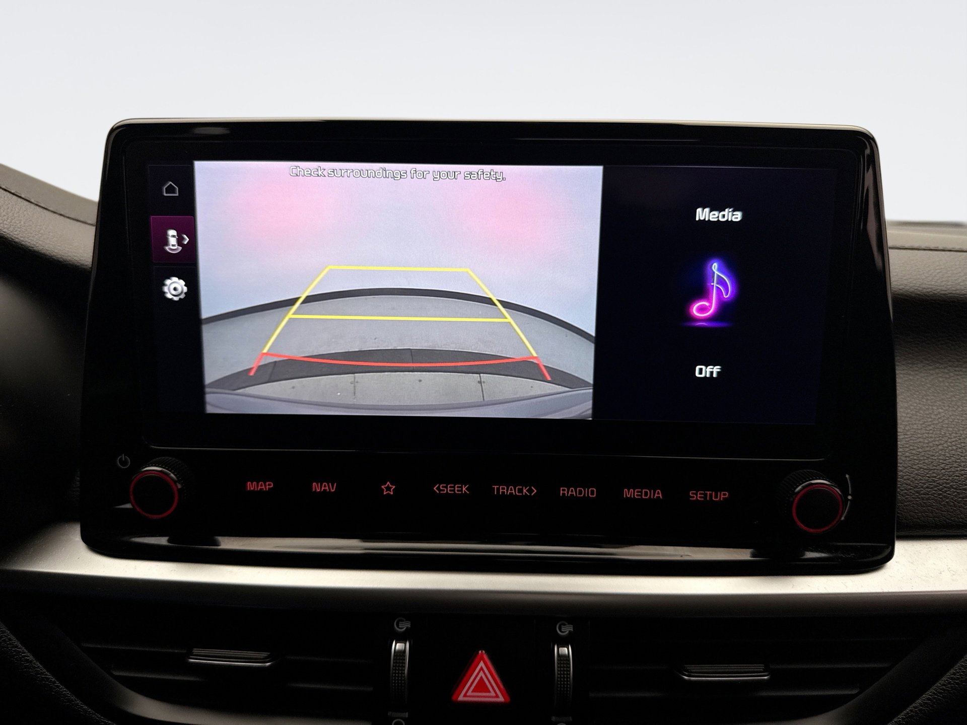 Used 2024 Kia Forte GT-Line image 16