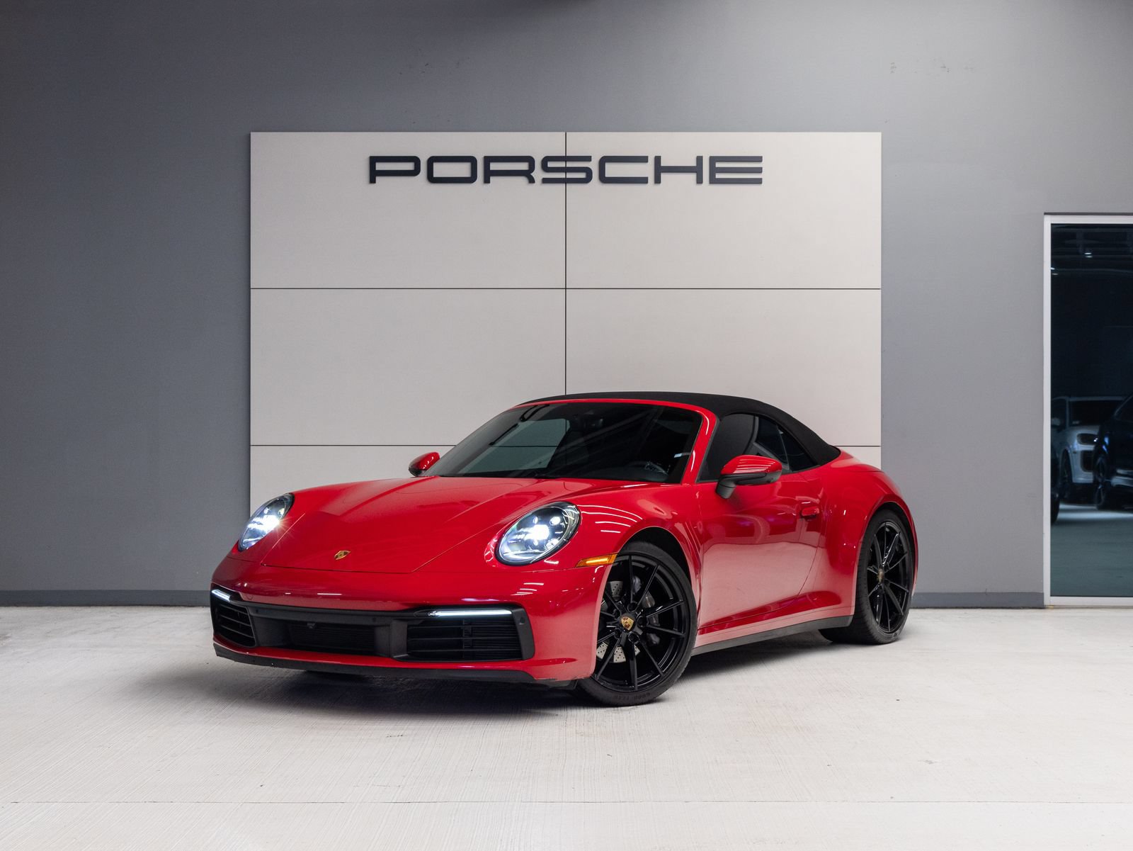 Certified 2022 Porsche 911 Carrera RWD image 1