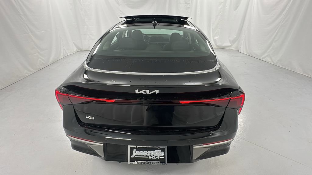 New 2025 Kia K5 EX image 4