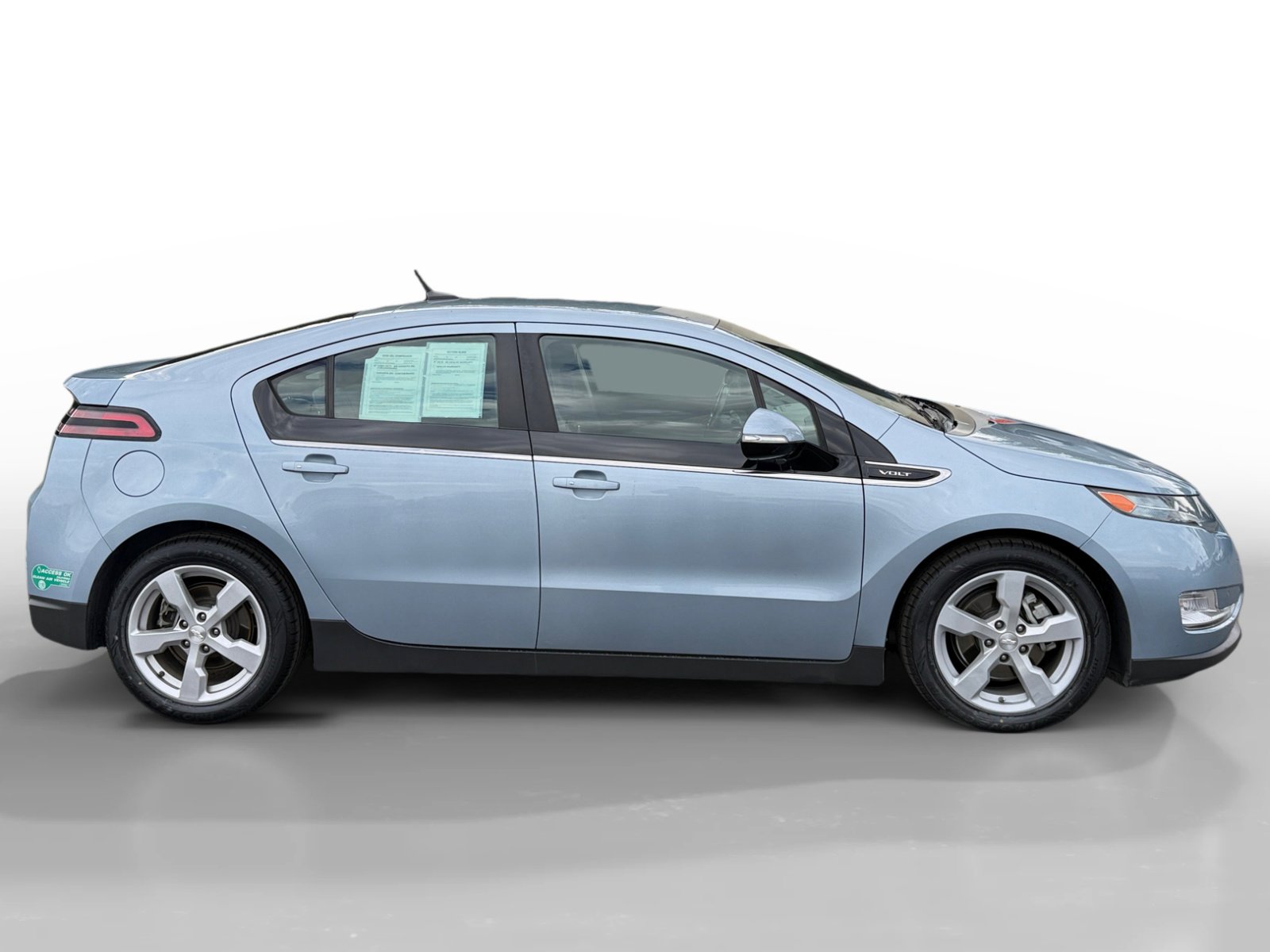 Used 2013 Chevrolet Volt Premium w/ Premium Trim Package image 6