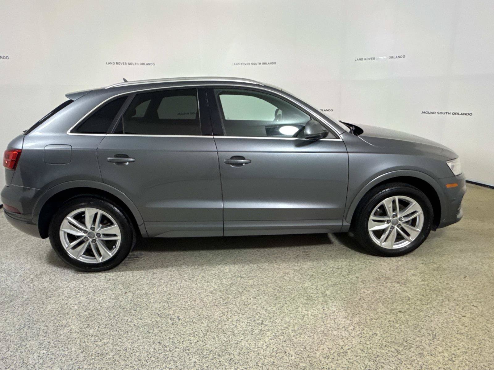 Used 2016 Audi Q3 2.0T Premium Plus FWD image 6