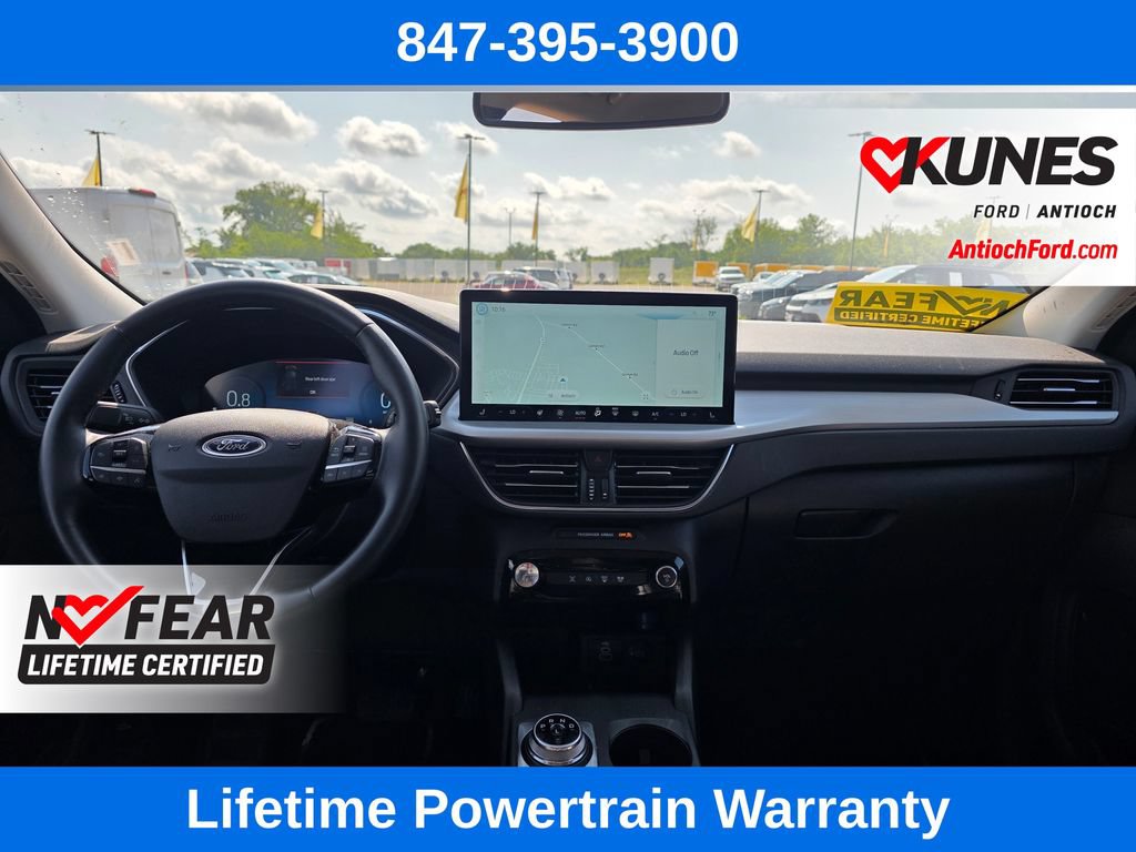 Certified 2025 Ford Escape Platinum AWD/4WD image 14