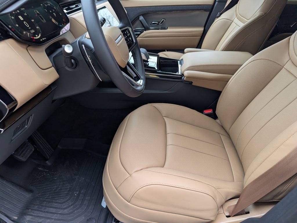 New 2026 Land Rover Range Rover Sport SE AWD/4WD image 25
