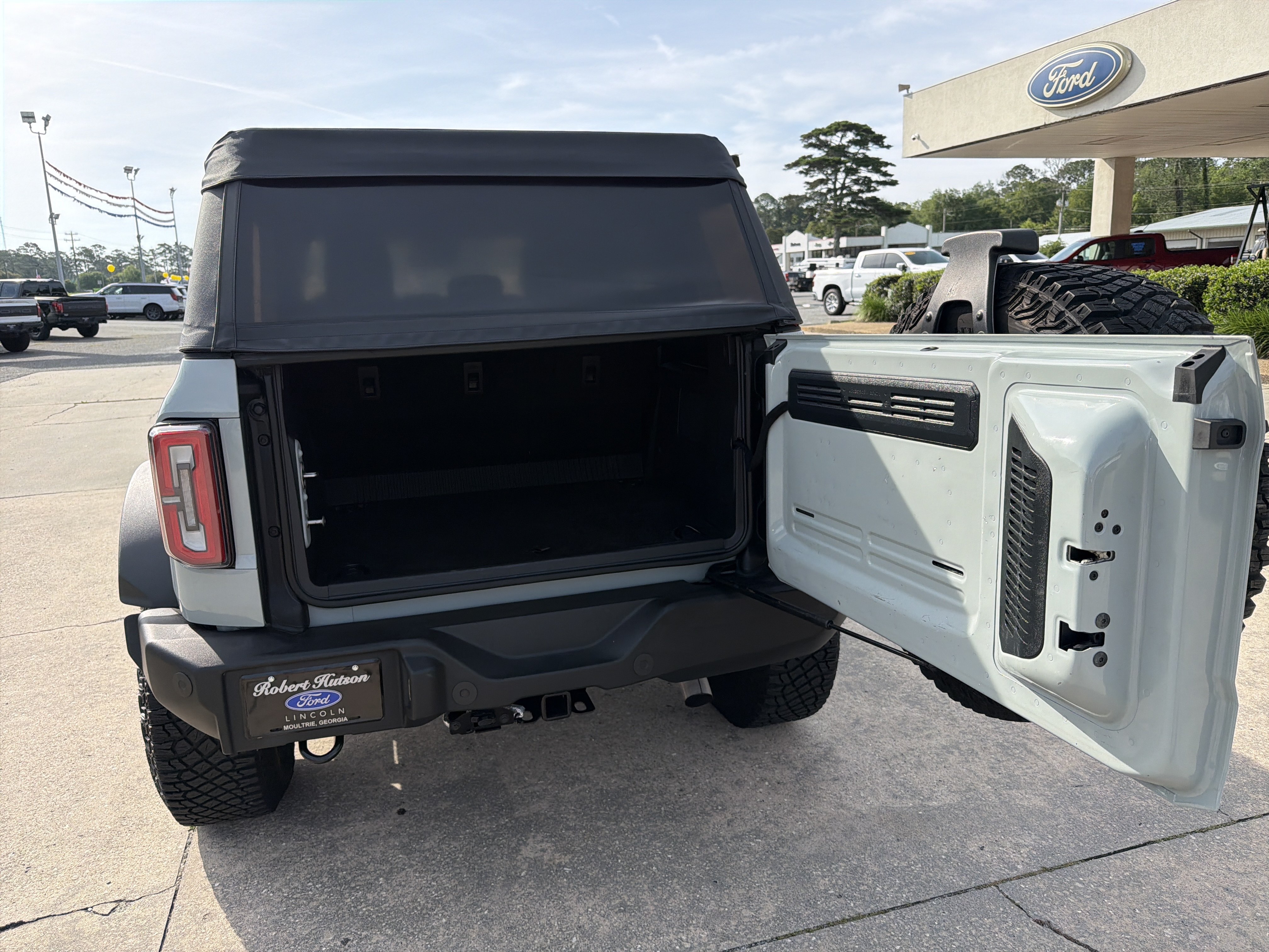 Used 2022 Ford Bronco Wildtrak AWD/4WD image 8