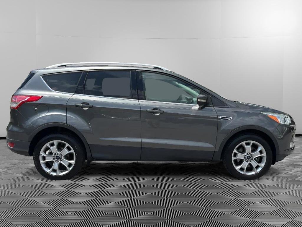 Used 2016 Ford Escape Titanium AWD/4WD image 6