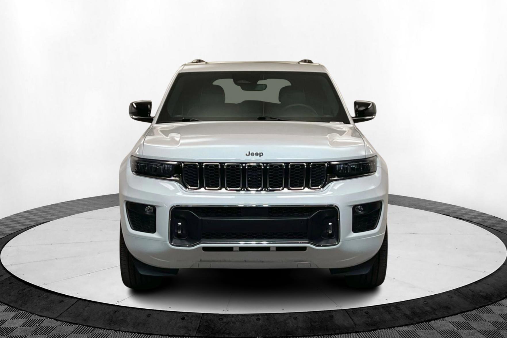 Certified 2022 Jeep Grand Cherokee Overland image 8