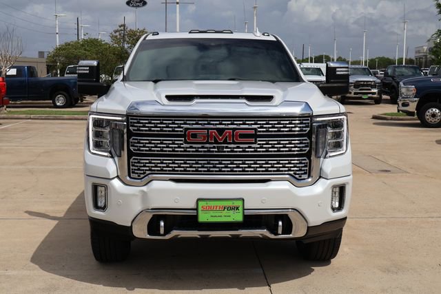 Used 2022 GMC Sierra 2500 Denali image 2