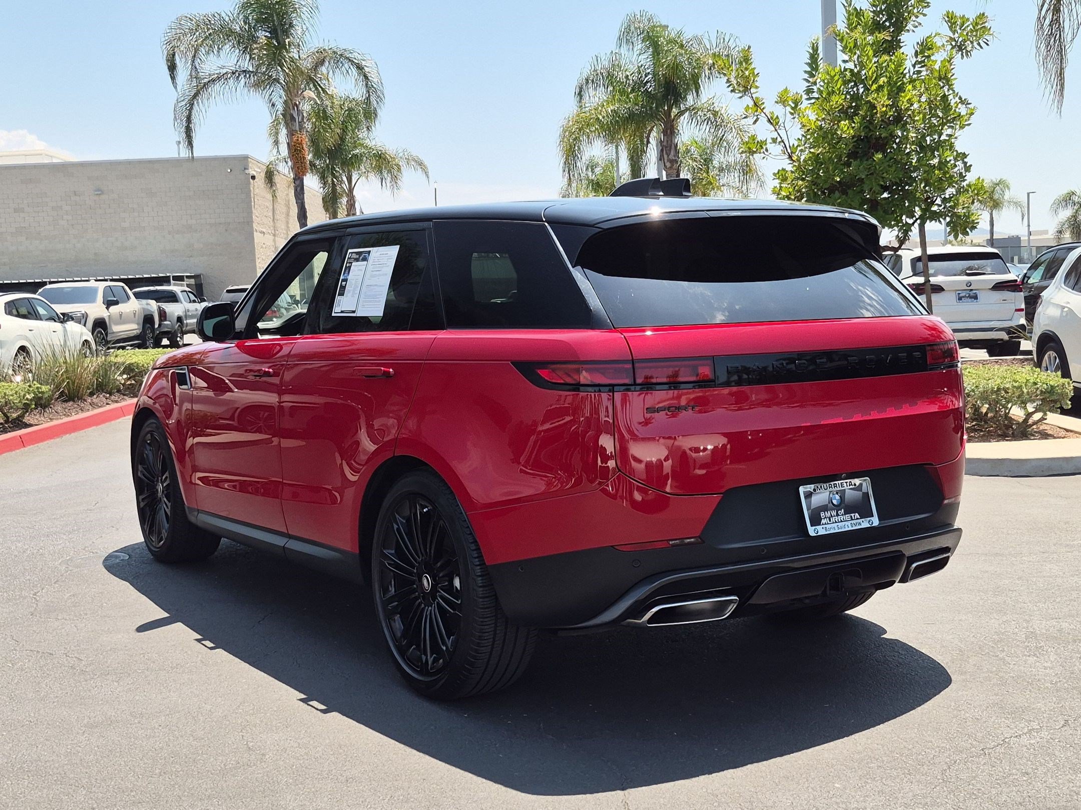 Used 2024 Land Rover Range Rover Sport SE AWD/4WD image 8