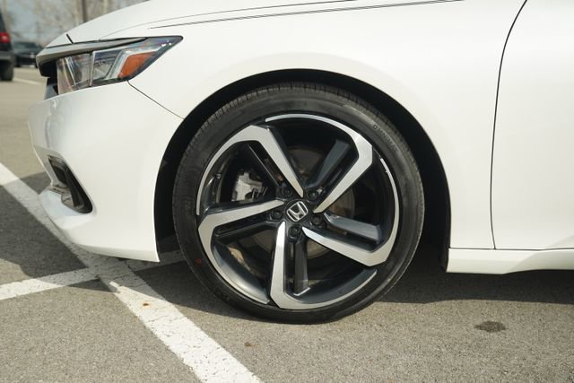 Used 2022 Honda Accord Sport image 10