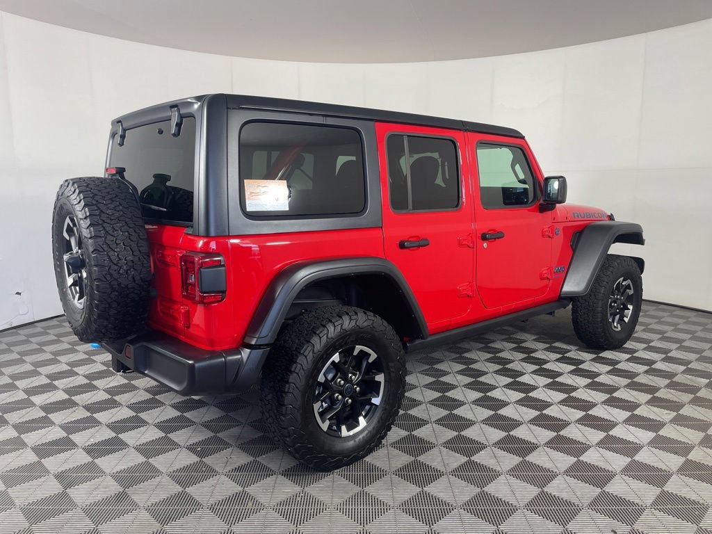 Certified 2025 Jeep Wrangler Unlimited Rubicon 4xe w/ Convenience Group AWD/4WD image 6