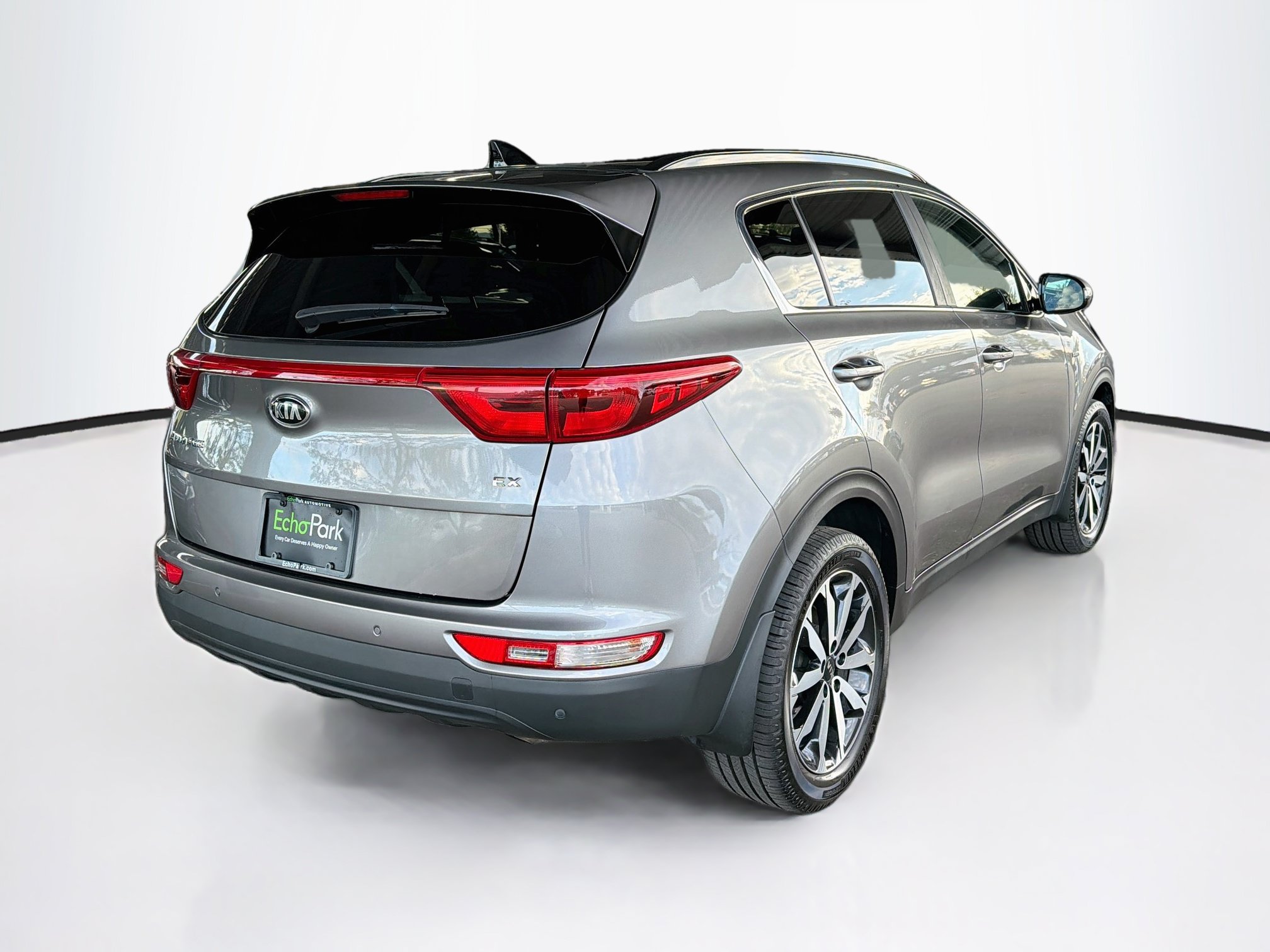 Used 2019 Kia Sportage EX w/ Option Group 040 AWD/4WD image 9