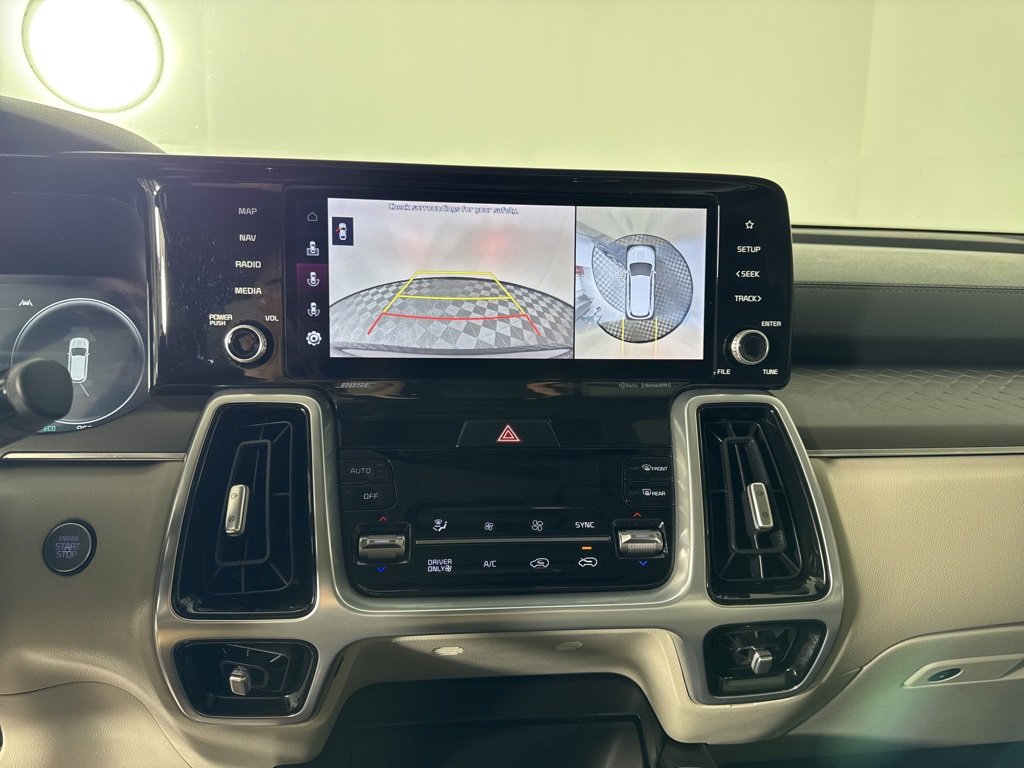 Used 2023 Kia Sorento SX Prestige w/ Panoramic Sunroof Package image 21