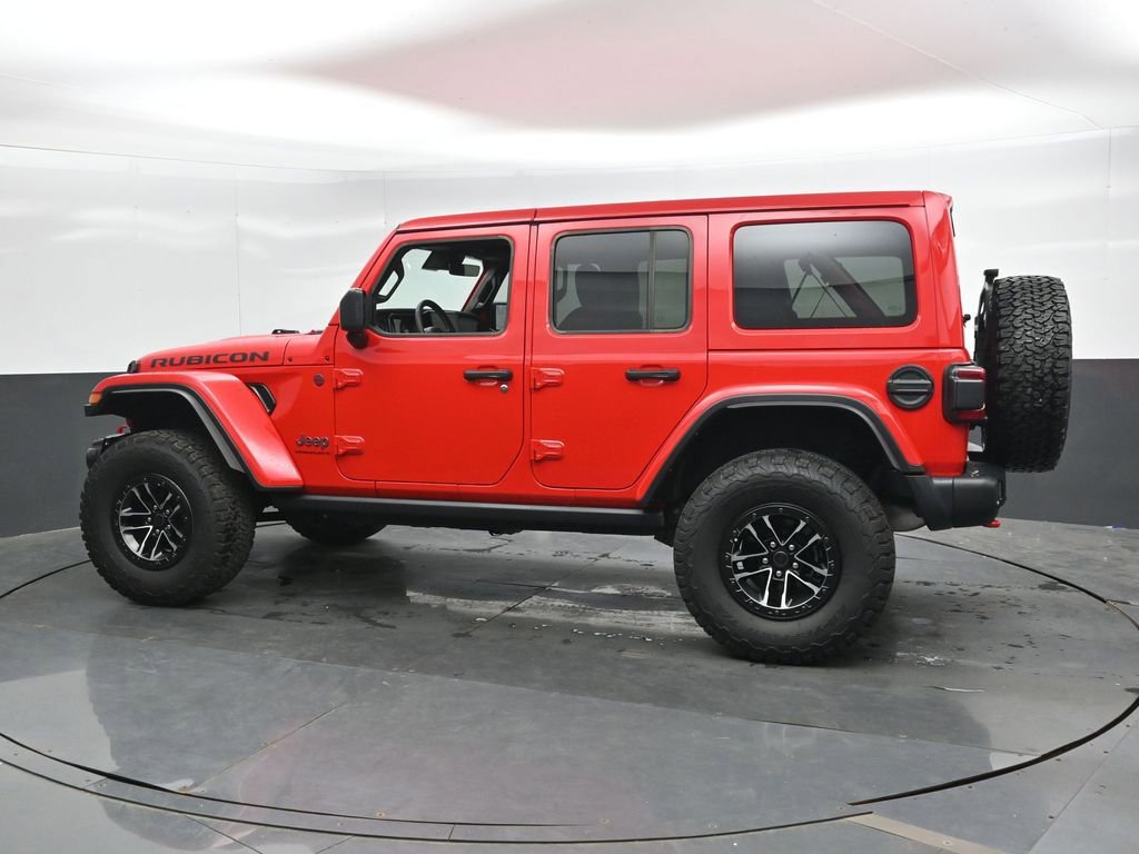 Used 2025 Jeep Wrangler Unlimited Rubicon AWD/4WD image 10