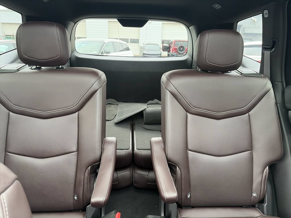 Used 2021 Cadillac XT6 Premium Luxury AWD/4WD image 18