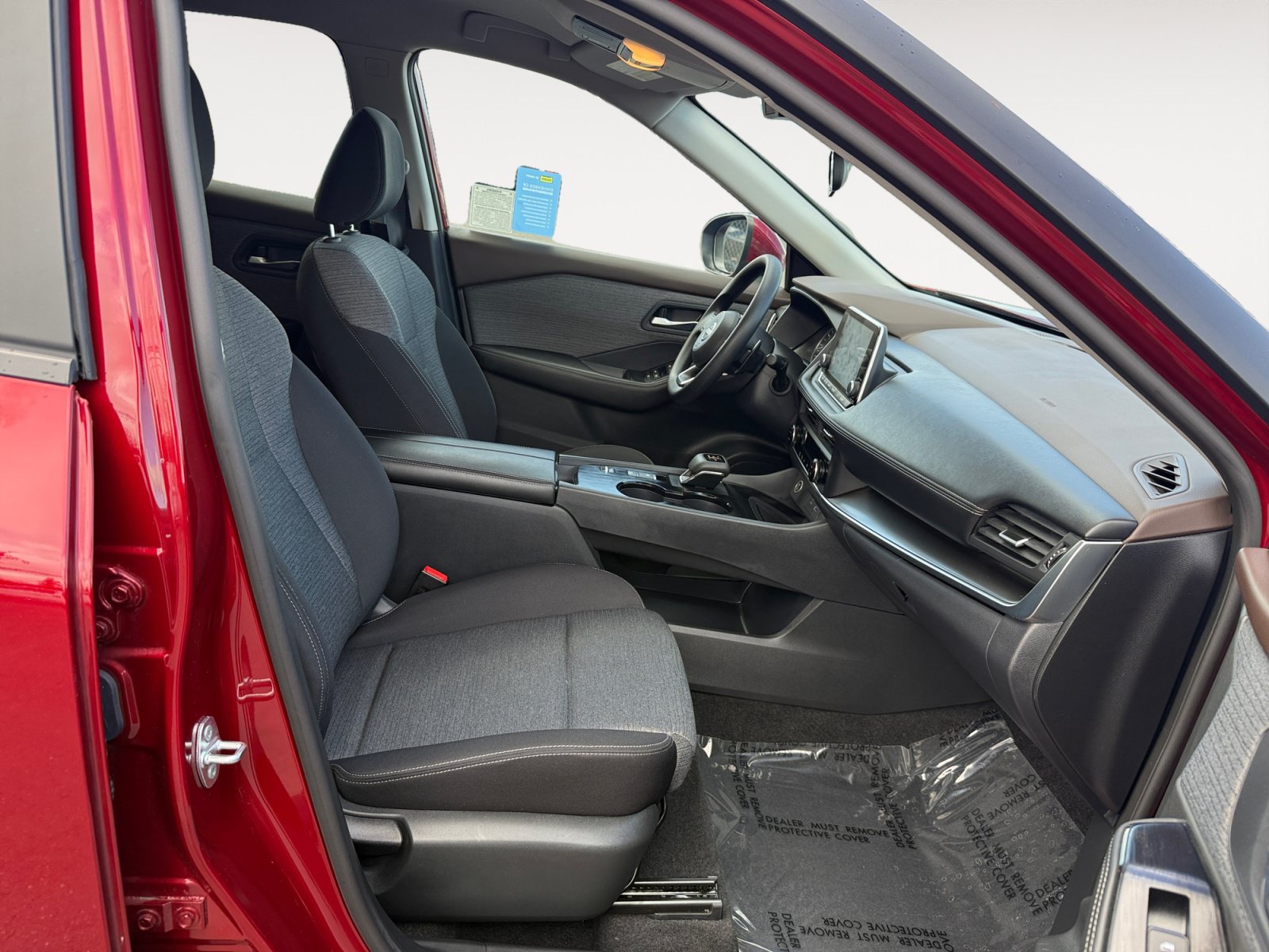 Used 2023 Nissan Rogue SV FWD image 19