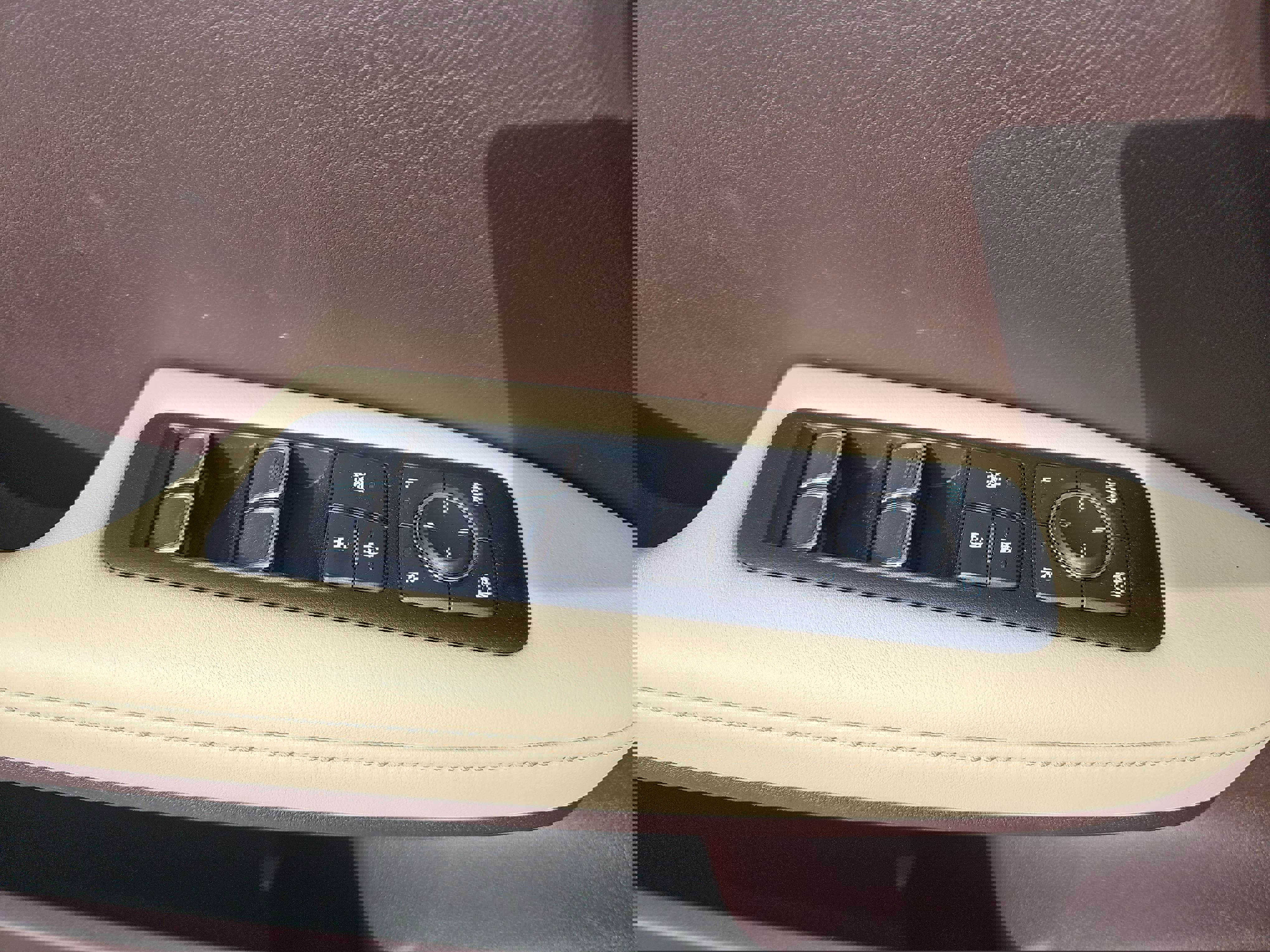 Used 2017 Lexus RX 350 AWD w/ Premium Package image 26