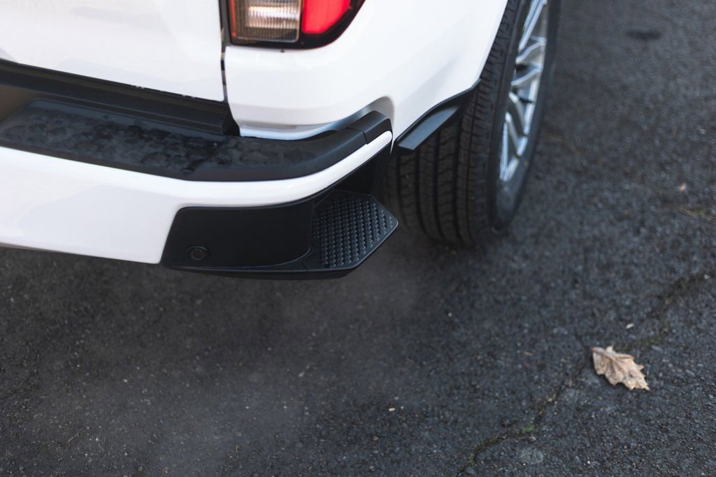 New 2025 Chevrolet Colorado LT w/ LT Convenience Package image 11