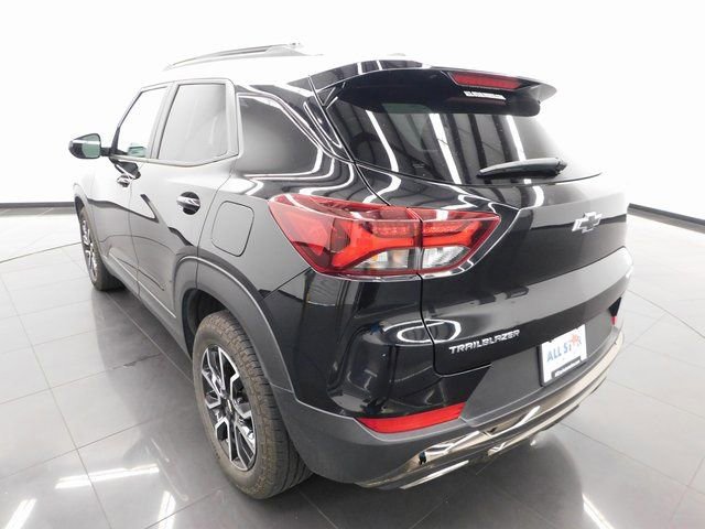 Used 2023 Chevrolet TrailBlazer ACTIV w/ Convenience Package image 12