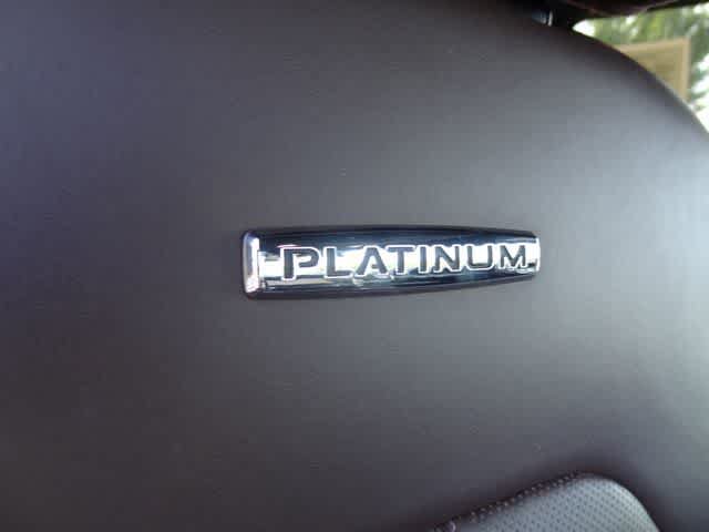 Used 2015 Ford F150 Platinum w/ Equipment Group 701A Luxury AWD/4WD image 13