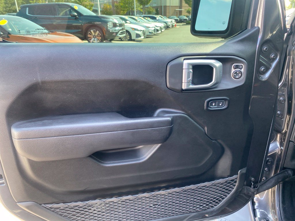Used 2023 Jeep Gladiator Sport AWD/4WD image 20