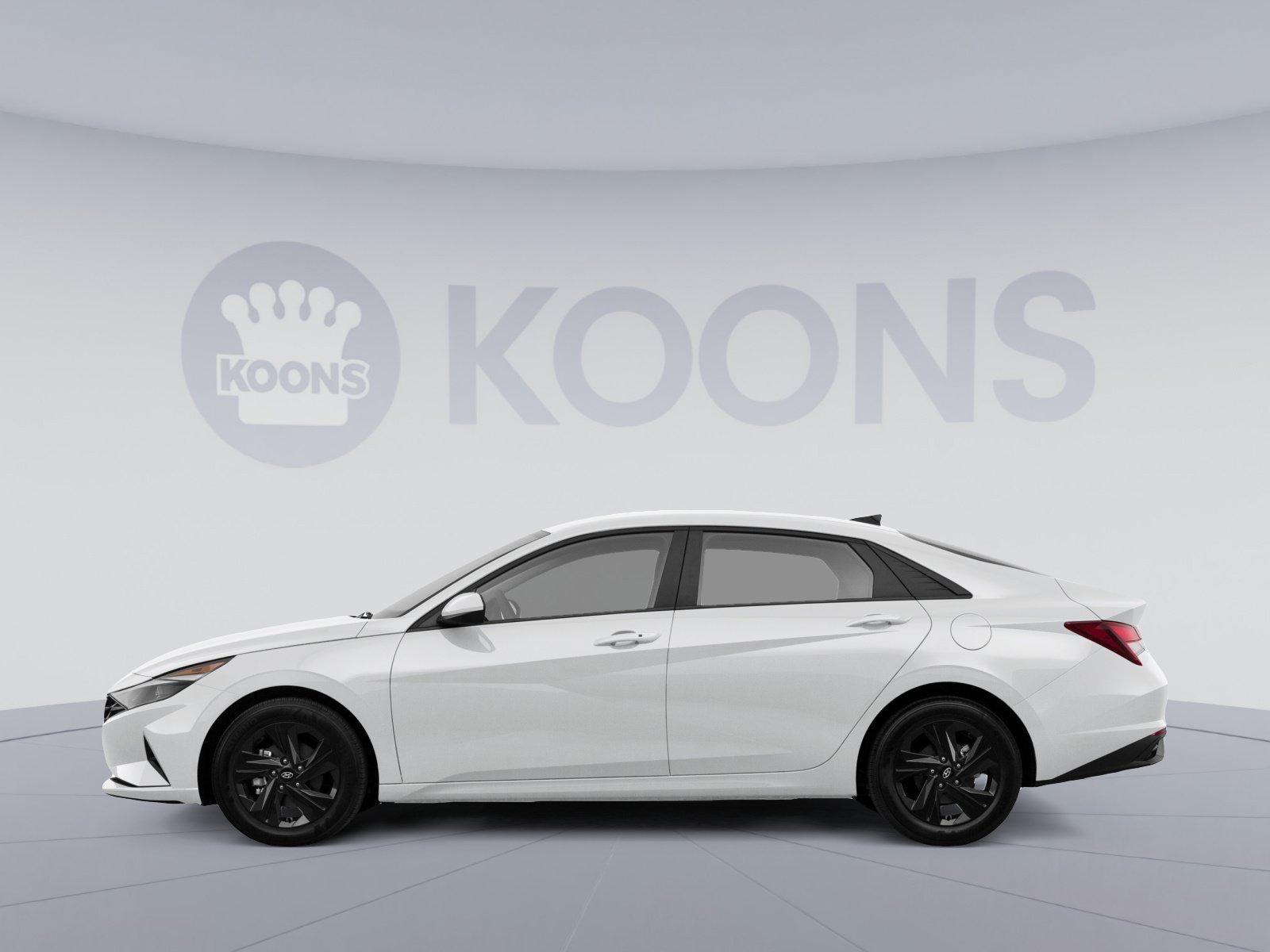 Used 2023 Hyundai Elantra SEL FWD image 2