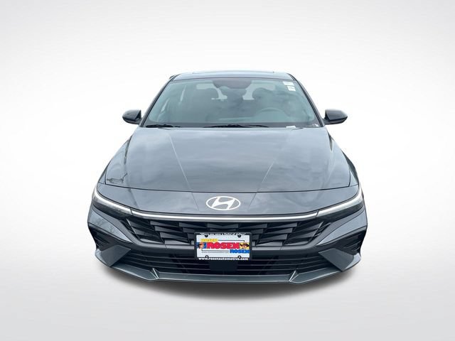 New 2026 Hyundai Elantra SEL Sport Premium FWD image 8