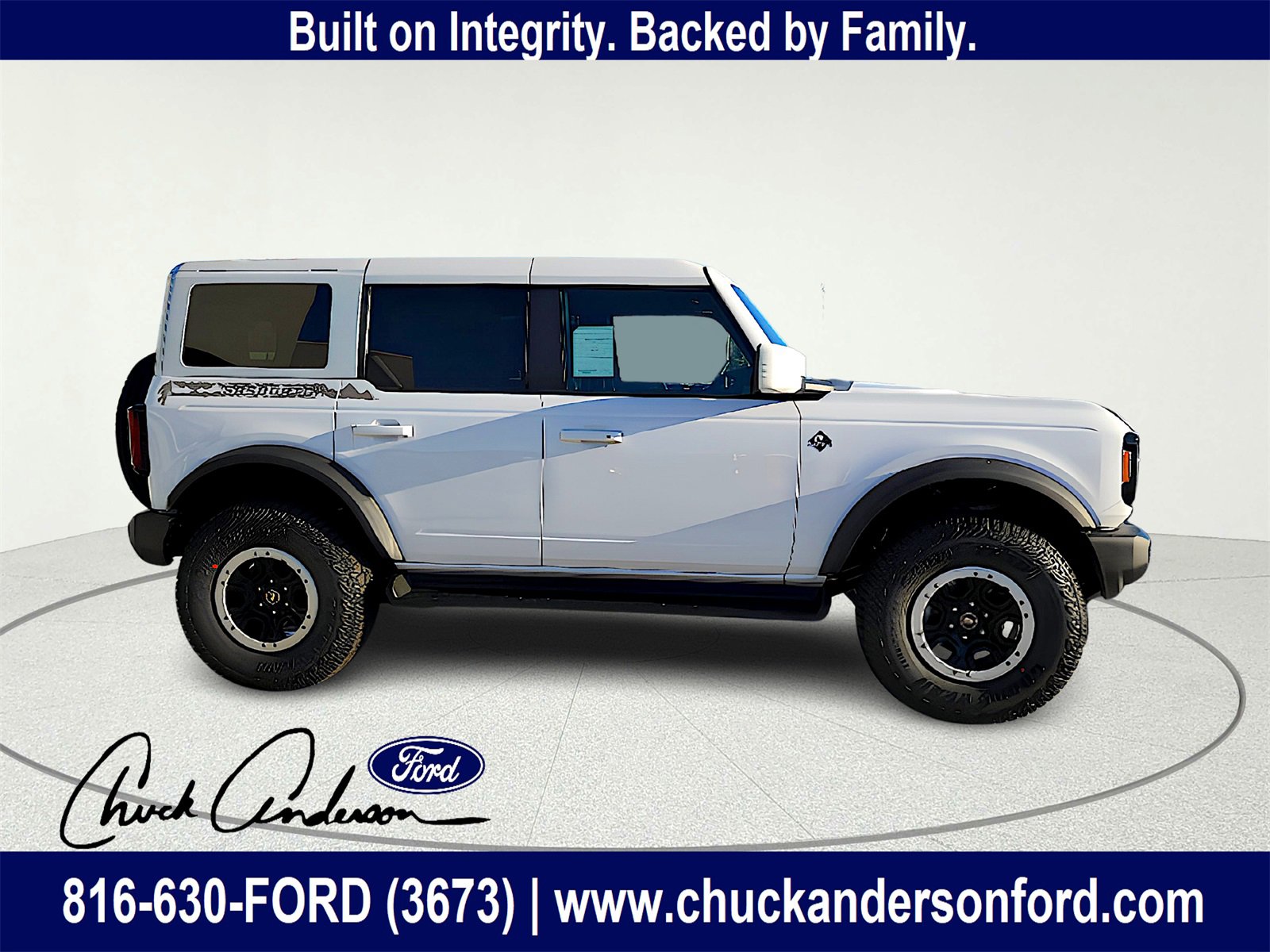 New 2025 Ford Bronco Outer Banks w/ Sasquatch Package image 8