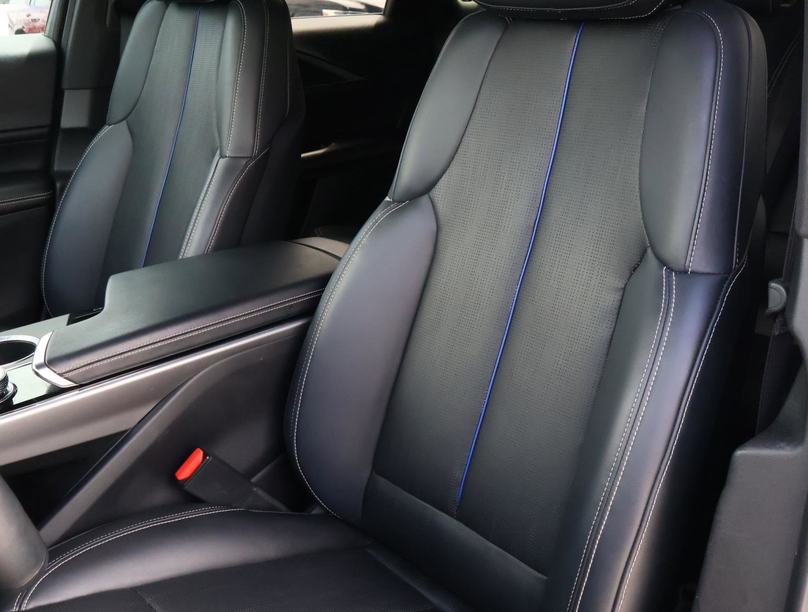 Certified 2024 Cadillac Lyriq Luxury RWD image 18