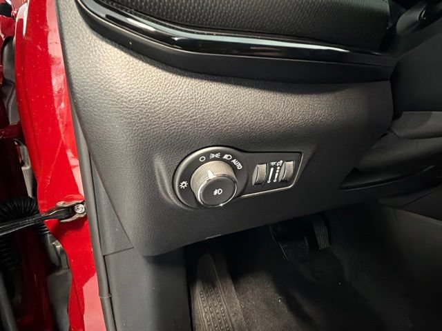New 2026 Jeep Compass Latitude AWD/4WD image 11