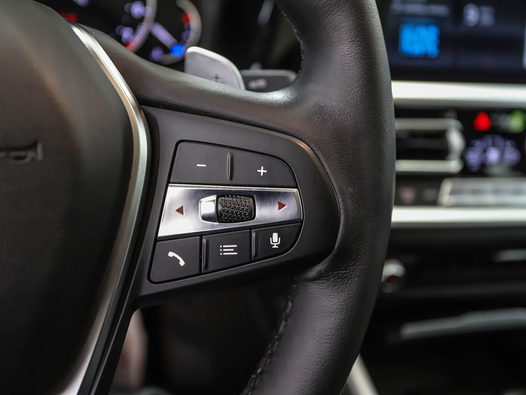 Used 2020 BMW 330i xDrive Sedan w/ Driving Assistance Package image 13
